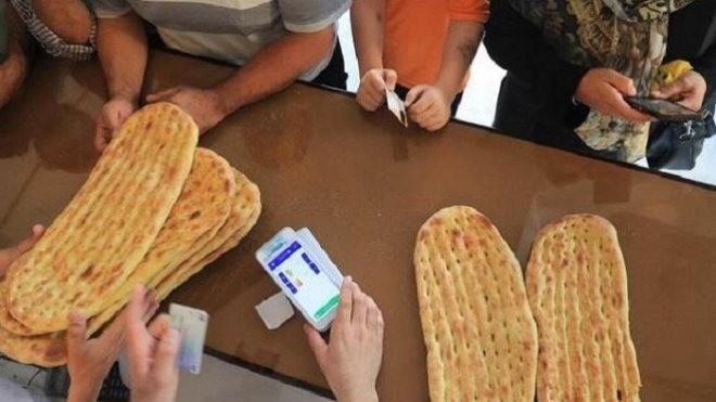 فروش نان صوری برای دریافت آرد یارانه‌ای!