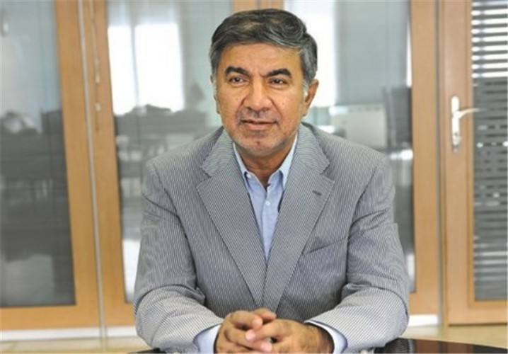 خوش خدمتی عربستان و روسیه به ترامپ/ قیمت نفت در ۱ ماه ۱۵ دلار ارزان شد