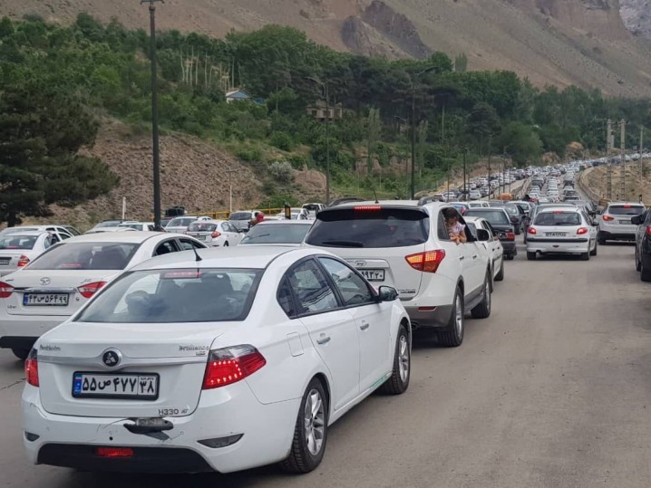 ترافیک سنگین در محورهای هراز و فیروزکوه