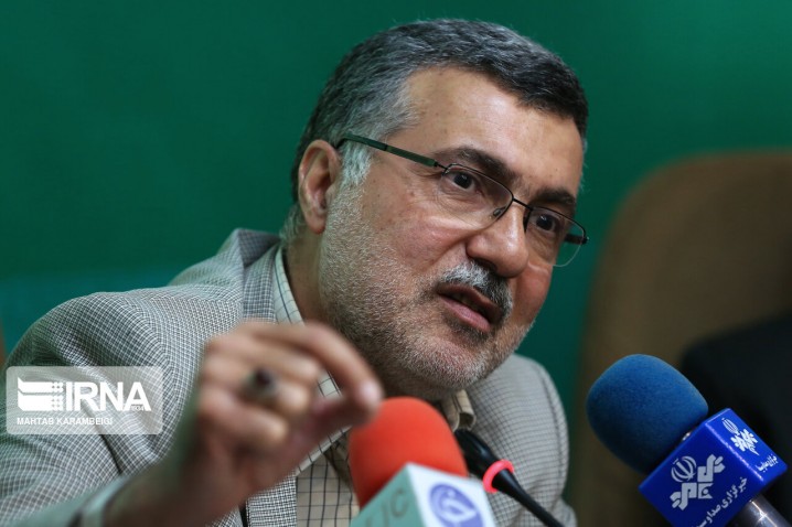 ایران تا قبل از عید دو میلیون واکسن از هند، چین و روسیه وارد می‌کند