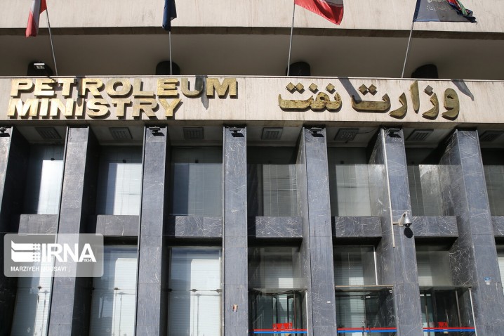 سرمایهگذاری ۴ میلیارد دلاری روسیه در میادین نفتی ایران