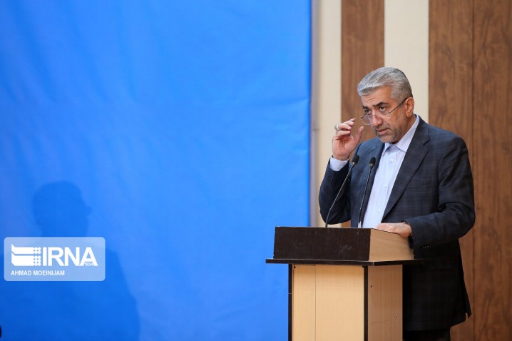 وزیر نیرو: ایران مرکز تبادل انرژی میشود