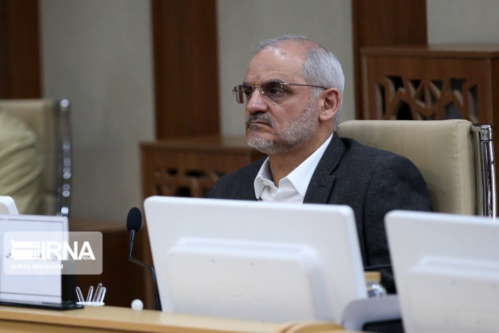 سال تحصیلی جدید حضوری آغاز میشود/ دانش آموزان با مدیران مدارس هماهنگ باشند
