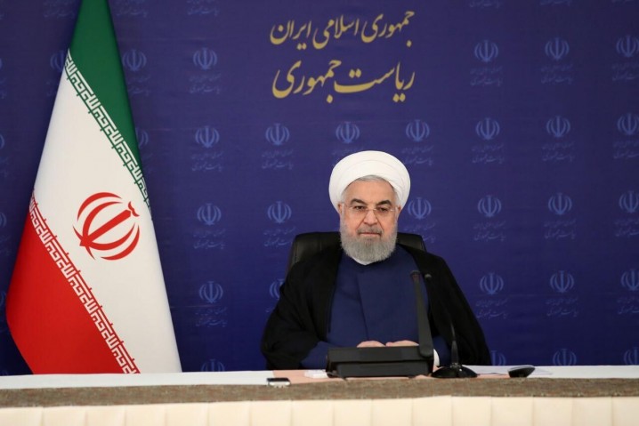 روحانی: روابط بسیار صمیمانه و نزدیک بین سه قوه، تنها راه است