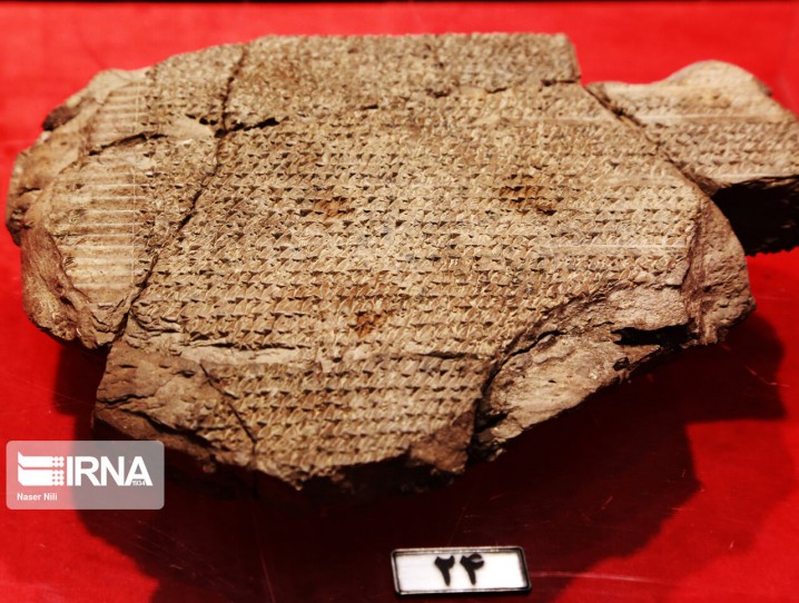 گِلنوشتههای مالی و نظام مالیاتی منحصر به هخامنشیان نیست/ماجرای ساخت مسجد در آثار باستانی