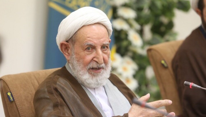 آیتالله یزدی دار فانی را وداع گفت