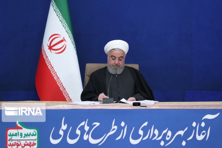 روحانی: واکسیناسیون از فردا در کشور آغاز میشود