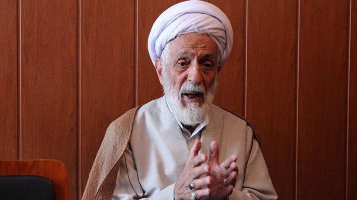 اولویتدانستن اهداف جناحی نسبت به مصالح نظام، خلاف شرع است