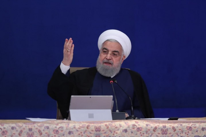روحانی: تصمیمات نظام اگر پشتوانه مردم را نداشته باشد مشروعیت نخواهد داشت