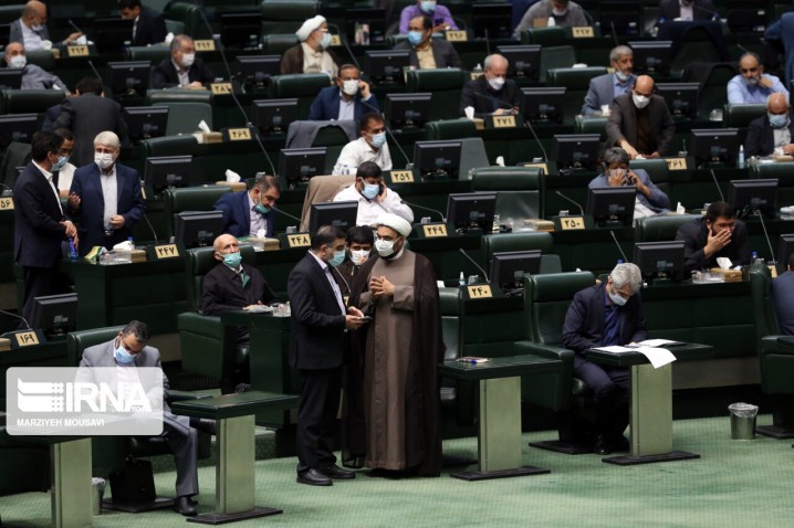 بررسی برنامههای وزرای پیشنهادی دولت احتمالا از فردا آغاز میشود