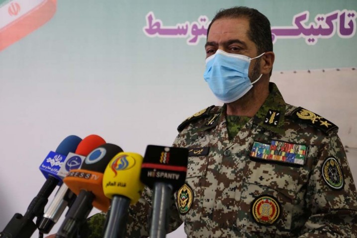 برگزاری رزمایش در هر جایی که صلاح باشد حق مسلم خود میدانیم