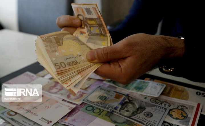 عزم دولت برای پایان دادن به رانت ارزی