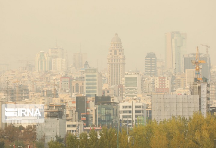 چرا هوای تهران با وجود قانون هوای پاک همچنان آلوده است؟