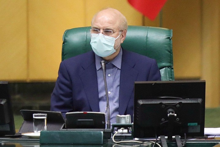 قالیباف: لایحه رتبهبندی تصویب میشود/ معلمان نگران نباشند