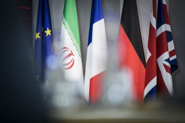 سفیر ایران و معاون لاوروف درباره مذاکرات وین گفت وگو کردند