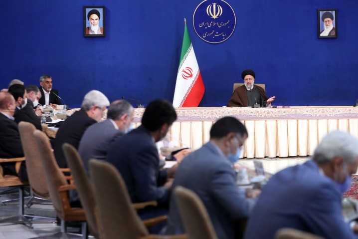 تغییر سیاستهای ارزی و دولت مصمم در اجرای عدالت