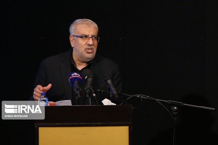 درآمد ۱۵۰ میلیارد دلاری با کاهش ۵۰ درصدی مصرف انرژی/ درآمد ۴۳ میلیارد دلاری صنعت نفت در سال ۱۴۰۰