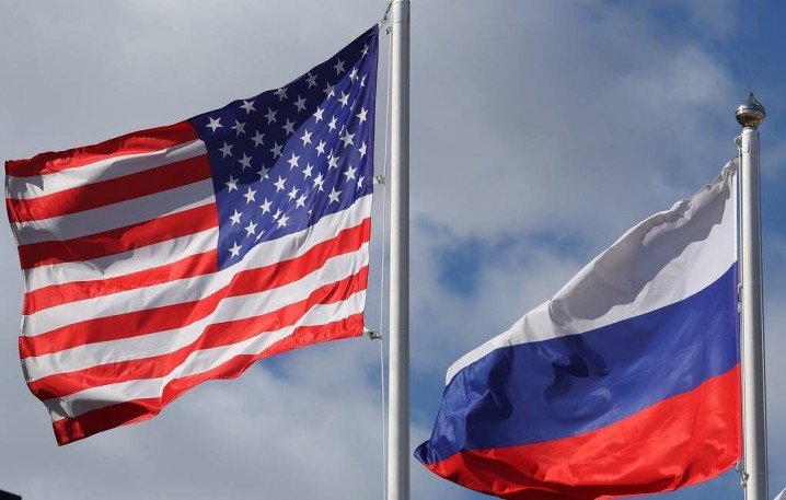 مقام آمریکایی:آمریکا و روسیه ژانویه درباره مسایل امنیتی گفتگو می کنند