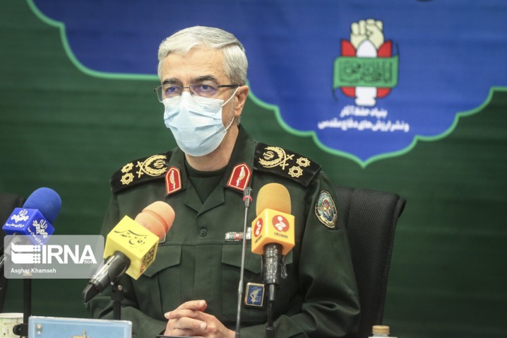 سرلشکر باقری: اهمیت دفاع مقدس روز به روز بیشتر مشخص میشود
