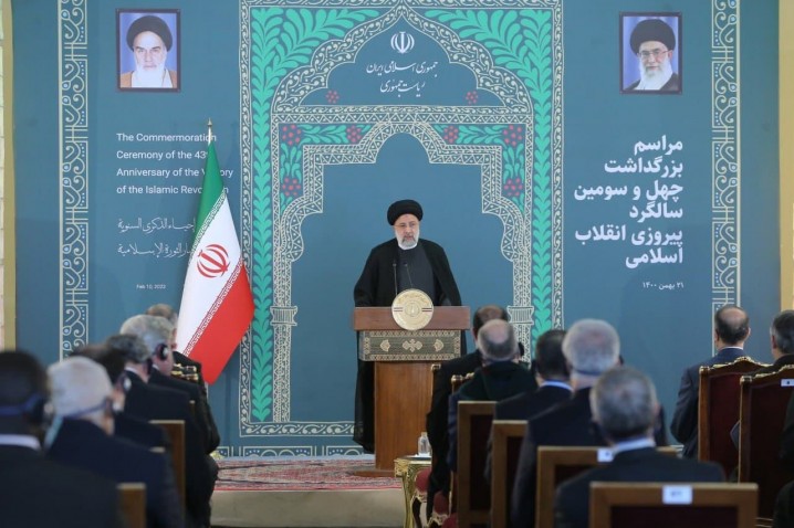 رییس جمهور: پیام رسا و گویای انقلاب اسلامی نفی سلطهگری و سلطهپذیری است