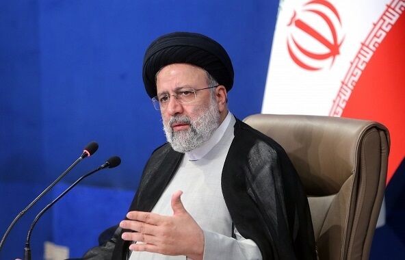 رئیس جمهور: برخورد و برکناری کسانی که برخلاف ضوابط عمل میکنند، مطالبه عمومی است