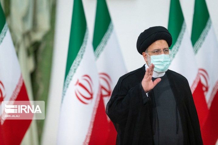 تعویق دیدار رمضانی هنرمندان با رئیسجمهور به دلیل آلودگی هوا