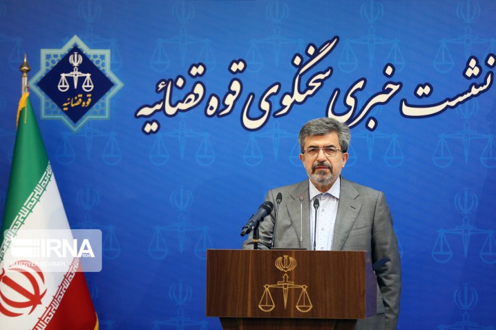 ۱۹ دی؛ نخستین جلسه دادگاه پرونده داریوش مهرجویی /تتلو چند پرونده قضایی دارد