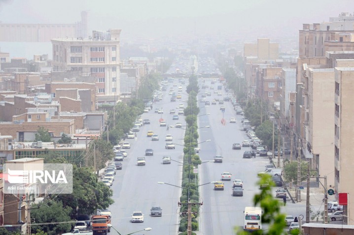 باد شدید و گرد و خاک تهران، البرز و چند استان دیگر را در بر می‌گیرد