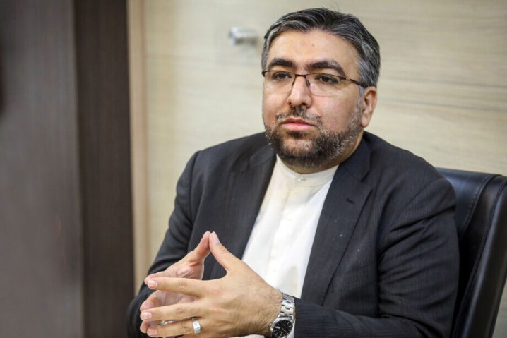مذاکرات به بن بست نرسیده است/ افزایش ظرفیت غنی سازی مورد حمایت مجلس است