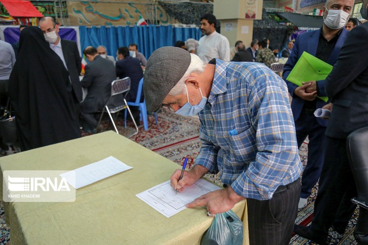 بخشنامه مهم مخبر برای الزام وزرا و استانداران به دیدار چهرهبهچهره با مردم