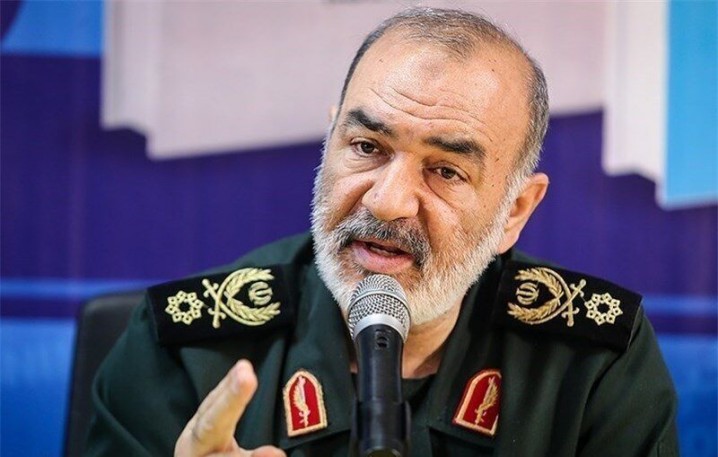 فرمانده کل سپاه: دشمنان و فریب خوردگان از پیشرفت کشور ناراحت هستند