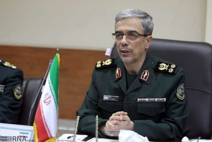 سرلشکر باقری: کشورها مانع انتقال تسلیحات از پایگاههای آمریکا به سرزمینهای اشغالی شوند