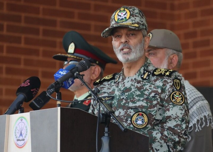 سرلشکر موسوی: اجازه دخالت و تعرض به هیچ بیگانهای را نمیدهیم/متحد و یکپارچه در خط مقدم ملت ایستادهایم