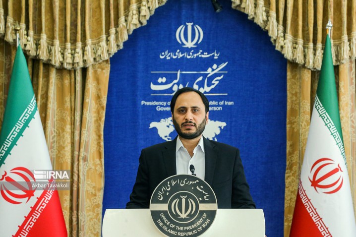 بهادری جهرمی: مردم در بازارهای ملتهب سرمایهگذاری نکنند