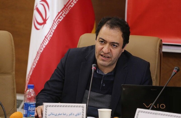 گروه مرجع دهه هشتادیها بیشتر دروننسلی است