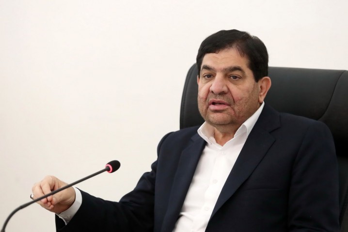 بخشی از داراییهای مسدود شده ایران آزاد شد/ اجرای بیش از ۹۰ میلیارد دلار طرح اقتصادی در کشور