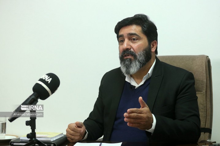 قانون اساسی با اراده گروههای سیاسی تغییر نمیکند/ مشکل در اجرا نکردن است