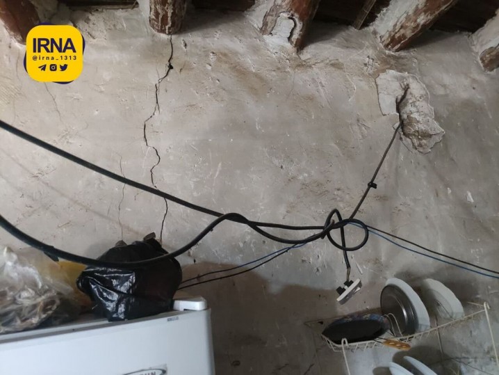 زلزله ۵.۵ ریشتری دُرز لارستان خسارت جانی نداشت