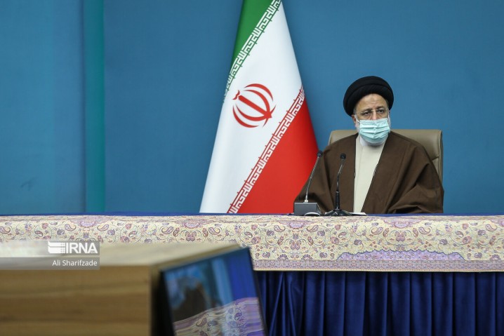 جلوی اضافه برداشت بانکها گرفته شود/ مدیران شرکتهایی که ارزشان را برنگردانند عزل میشوند