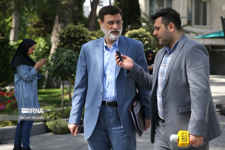 پرونده خانواده شهدای ترور کرمان تا قبل از چهلم آنها تکمیل میشود