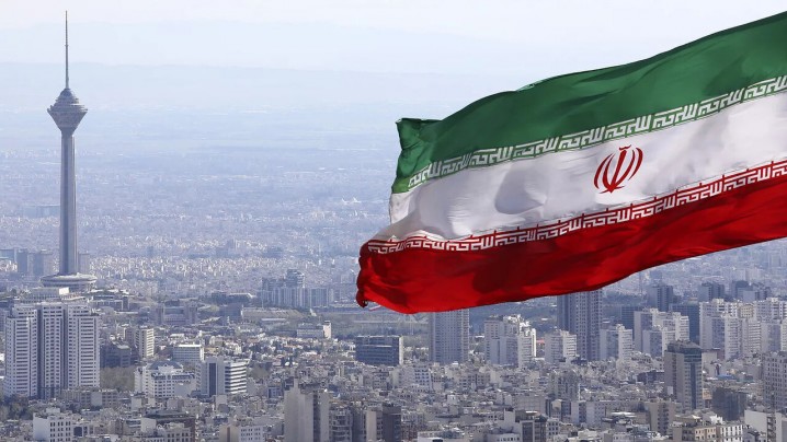 کارشناس ایتالیایی: وضعیت تولید علم در ایران پس از انقلاب در مرحله پیشرفتهای قرار دارد
