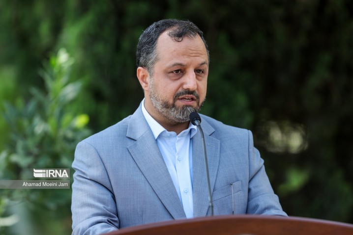 خاندوزی: تمام بدهیهای کشور به بانک توسعه اسلامی را تسویه کردیم