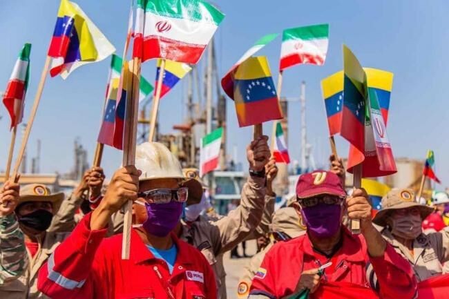 نقش مهم ایران در شکست تحریمهای نفتی آمریکا علیه ونزوئلا