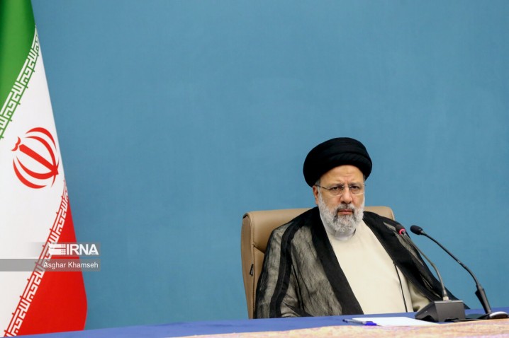 دستور ویژه رئیسجمهور برای بررسی قتل «داریوش مهرجویی»