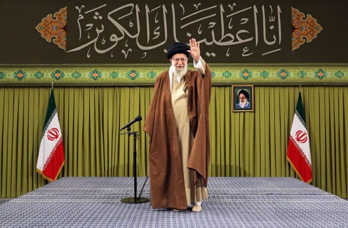 مداحان اهل بیت علیهمالسلام با رهبر انقلاب دیدار کردند