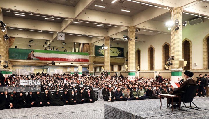 رهبر انقلاب: انتخابات قوی و پرشور یکی از ارکان اداره درست کشور است