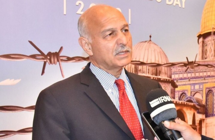 سفر رئیسی خاطره استقبال تاریخی مردم پاکستان از آیتالله خامنهای را زنده میکند