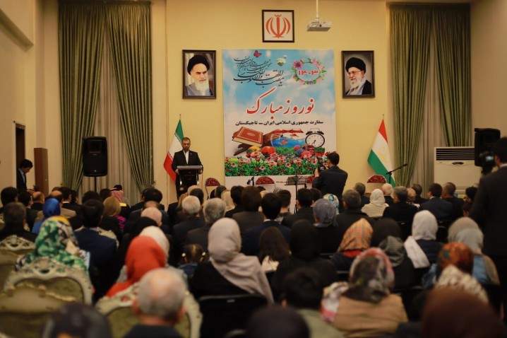 حقیقیان: نوروز با زنجیرهای از ارزشهای مشترک ایرانیان و تاجیکان را به هم متصل کرده است