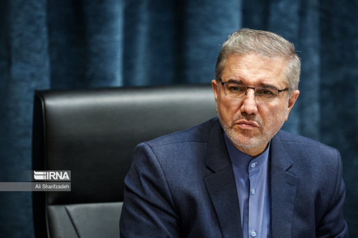 منظور: اعتبارات تامین دارو از ۶۹ به ۷۵ همت رسید/بازار را مدیریت میکنیم