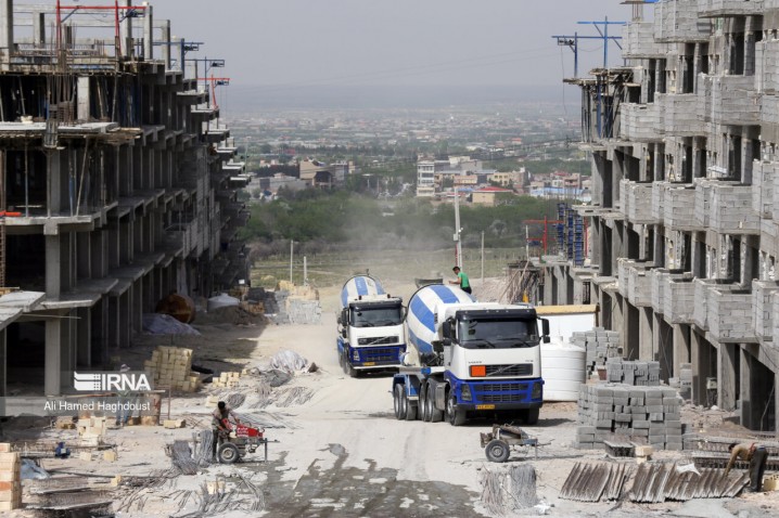 ساخت بیش از ۲ میلیون مسکن در دولت سیزدهم آغاز شد